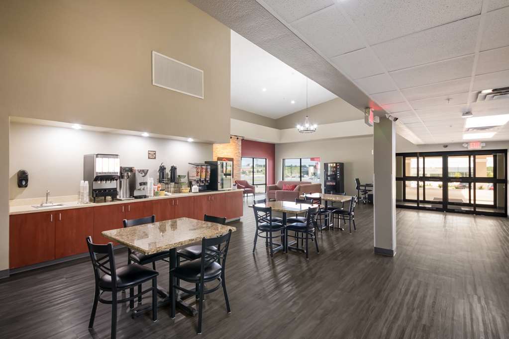 Red Roof Inn & Suites Austin East - Manor Einrichtungen foto